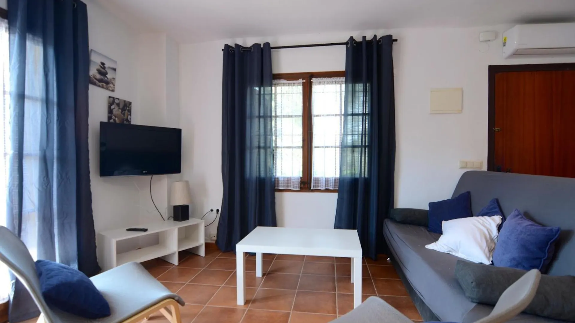 Los Pinos Apartment L'Estartit 0*,  Spain